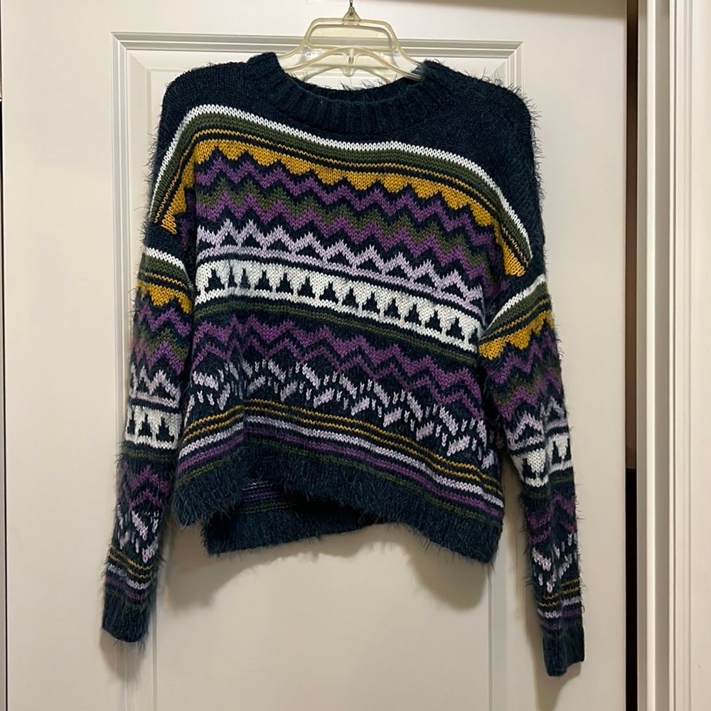 Mountain girl sweater